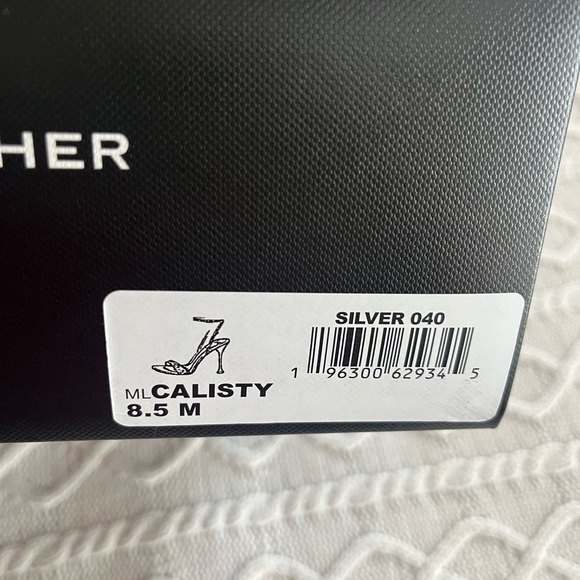 New! Marc Fisher Metallic Silver 4 inch Strappy Heels Women’s Size 8.5 - Picture 9 of 11